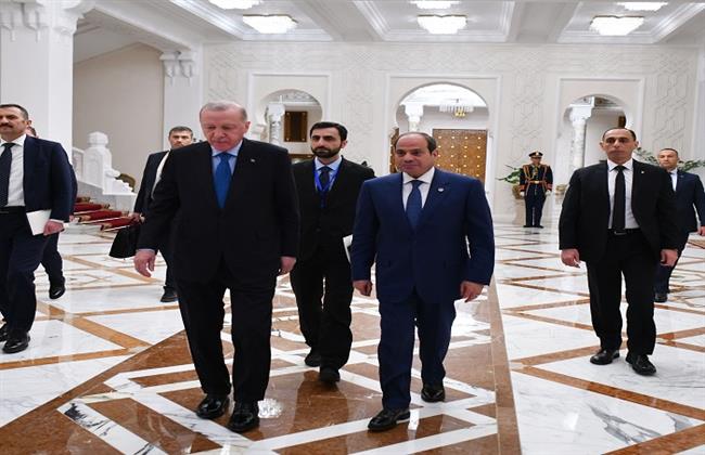 تفاصيل استقبال الرئيس السيسي نظيره التركي ومباحثاتهما بقصر الاتحادية| صور