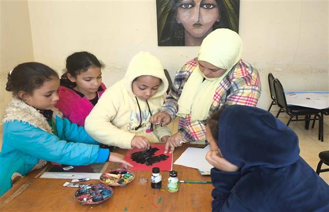  ورشة طباعة استنسل بقصر ثقافة تحيا مصر بالأسمرات