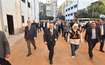 محافظ أسيوط ووفد "الاتحاد الأوروبي" يتفقدون تطوير منظومة رعاية ذوي الهمم بمدرسة التربية الفكرية بحي شرق