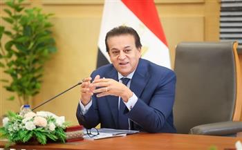 وزير الصحة يوجه بتوفير الجرعات اللازمة لتطعيم الأطفال الفلسطينيين العائدين بمعبر رفح