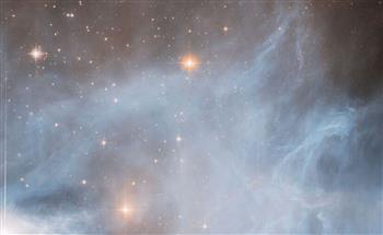 علماء يوثقون ولادة النجوم في بيئة تطابق المهد الكوني