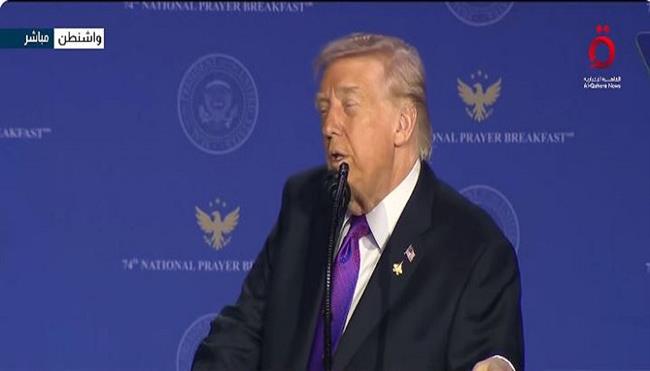 ترامب: إيران تتفاوض معنا ولا تريدنا أن نوجه ضربة لها.. وهناك أسطول ضخم يقترب منها