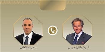 وزير الخارجية يجرى اتصالاً هاتفياً بمدير الوكالة الدولية للطاقة الذرية حول الملف النووي الإيراني 