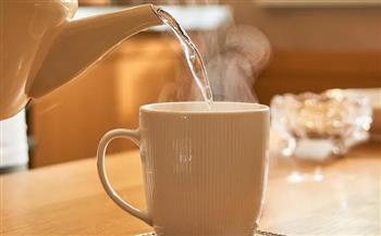 شرب الماء الساخن يوميًا.. ماذا يحدث لجسمك عند اتباع هذه العادة؟