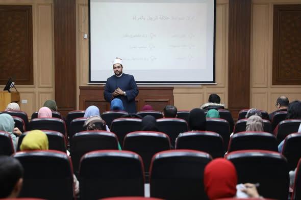 الأزهر للفتوى يختتم دورة تأهيلية جديدة للمقبلين على الزواج بمشيخة الأزهر 