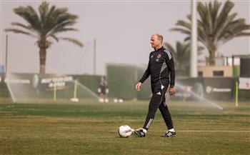 دوري أبطال إفريقيا.. الأهلي يخوض مرانه الرئيسي اليوم على استاد حسين آيت أحمد