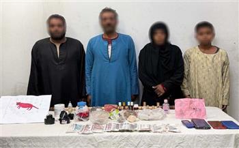 ضبط 4 أشخاص بأسوان لقيامهم بالنصب على المواطنين بزعم قدرتهم على العلاج الروحاني