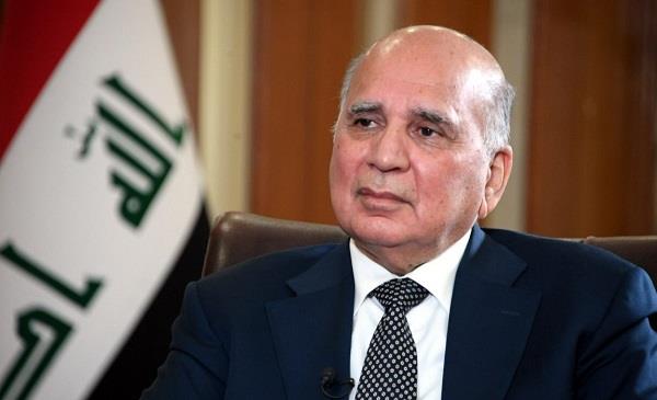 وزير الخارجية العراقي ونظيره الكويتي يؤكدان أهمية تطوير العلاقات بين البلدين