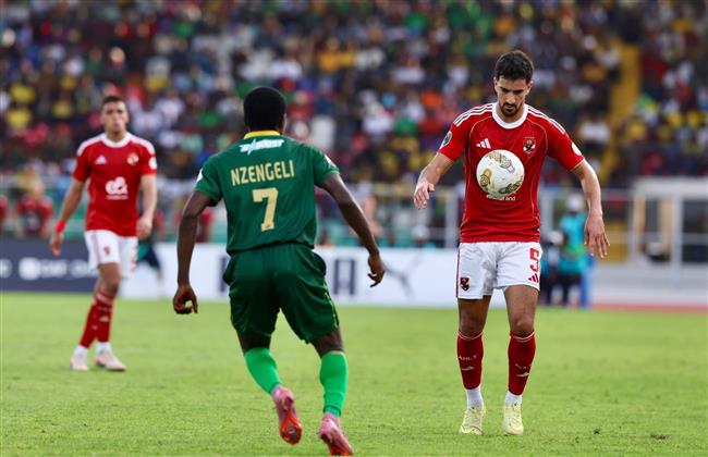 دوري أبطال أفريقيا.. الأهلي يتفوق على شبيبة القبائل في القيمة التسويقية