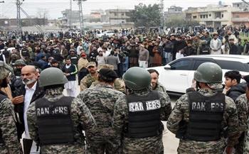 داعش يعلن مسؤوليته عن تفجير مسجد في باكستان أسفر عن 36 قتيلًا و169 مصابًا