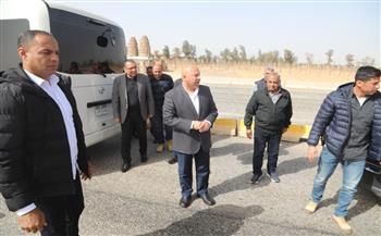 وزير الصناعة والنقل يتفقد مواقع العمل بمشروع تطوير ورفع كفاءة الطريق الدائري الإقليمي