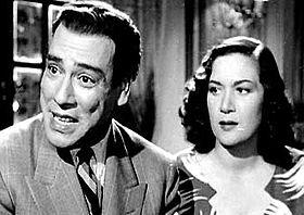 محسن سرحان.. ٣٣ عاماً على رحيل "فتى الشاشة" الرومانسي القوي 