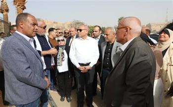 محافظ القاهرة يحسم الجدل: سوق الحمام باقٍ في مكانه والتطوير دون مساس بالباعة