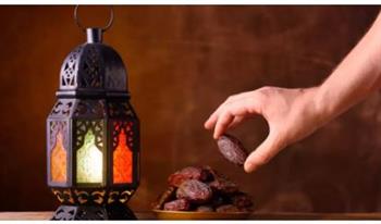 هل يجوز تأخير العادة الشهرية بالأدوية لصيام رمضان كاملًا؟.. أمينة الفتوى تجيب