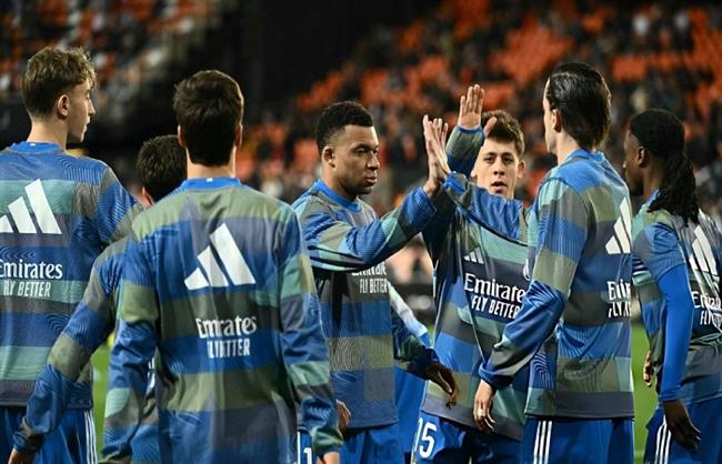 الدوري الإسباني.. مبابي يقود هجوم ريال مدريد في مواجهة فريق فالنسيا