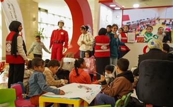 بمشاركة 50 ألف زائر.. جناح الهلال الأحمر المصري يُسدل الستار على فعالياته بمعرض القاهرة للكتاب 