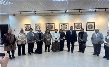 بمشاركة 49 فنانا.. انطلاق فعاليات الملتقى الثاني للفنون التشكيلية بقصر الإبداع 