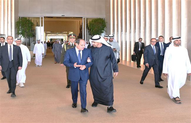 الرئيس السيسي يصل إلى العاصمة الإماراتية أبوظبي