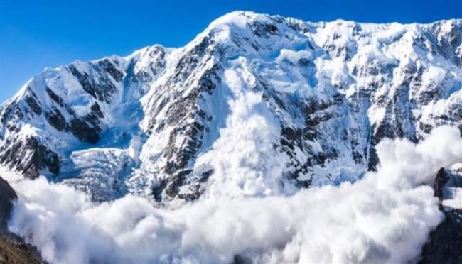 الأحد الأسود.. انهيارات في جبال الألب ترفع ضحايا الثلوج إلى أكثر من 20 قتيلًا