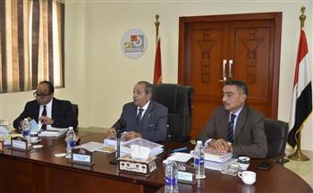 محافظ بورسعيد يترأس اجتماع مجلس إدارة المنطقة الصناعية بجنوب بورسعيد