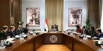 مدبولي يتابع خطط وزارة التموين لتطوير صناعة السكر وتعزيز المخزون السلعي قبل حلول شهر رمضان