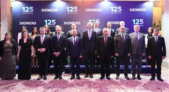 وزير الاتصالات يشارك في احتفالية شركة سيمنس بمناسبة مرور 125 عاما على وجودها بمصر.. ماذا قال؟