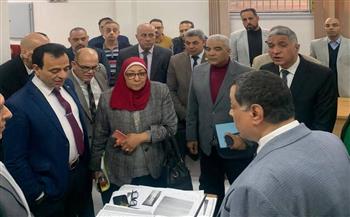 رئيس شركة البحيرة لتوزيع الكهرباء يفتتح الغرفة المركزية لمتابعة مزامنة القراءات بالشركة