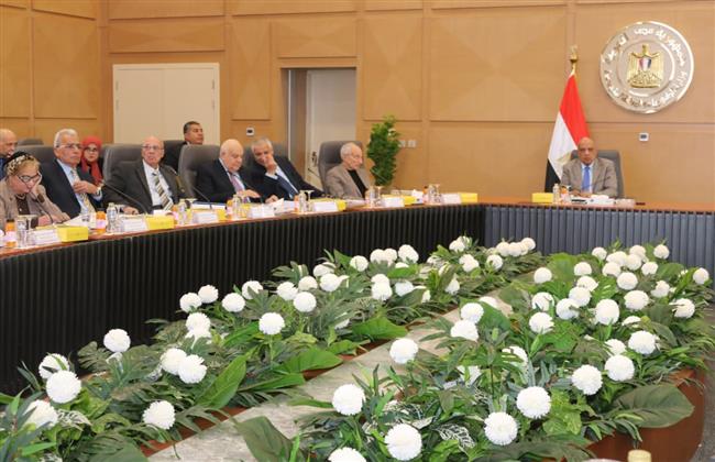 وزير الكهرباء يترأس أعمال الجمعية العامة للشركة القابضة لكهرباء مصر