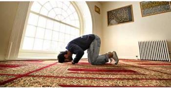 هل تبطل صلاة المأموم إذا أخطأ الإمام في قراءة الفاتحة؟.. أمين الفتوى يجيب