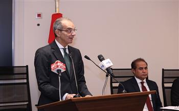 وزير الاتصالات: خطة من 5 محاور لحماية الأطفال من المخاطر على الإنترنت