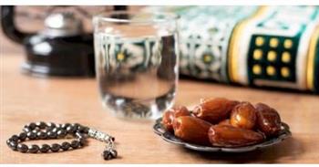 هل يستجيب الله دعاء الصائم إذا لم ينطق به عند الإفطار؟.. أمين الفتوى يجيب