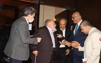 محافظ القليوبية يشارك في حفل جوائز مؤسسة فاروق حسني ويشيد بإبداعات الشباب لتطوير «القناطر الخيرية»