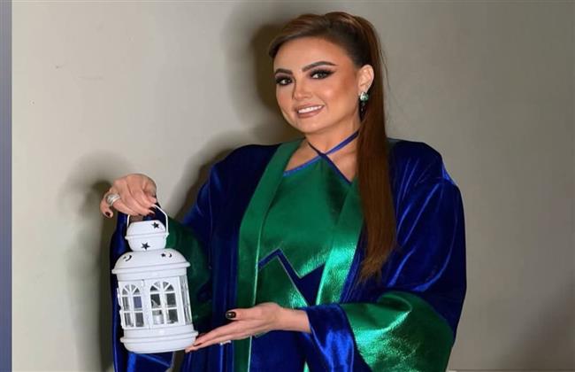 بشرى تخطف الأنظار بإطلالة رمضانية أنيقة