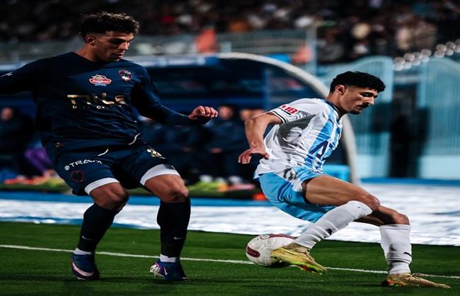 الدوري الممتاز.. شوط أول سلبي بين الزمالك أمام بيراميدز في قمة المسابقة
