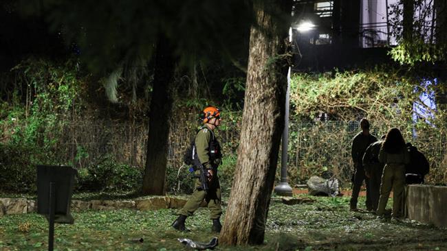 إعلام إسرائيلي: فرق الإنقاذ تهرع إلى بيت شيمش غرب القدس عقب سقوط صاروخ في المدينة