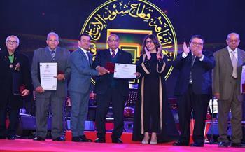 وزيرة الثقافة تشهد الاحتفال بذكرى نصر العاشر من رمضان وانطلاق برنامج «هل هلالك» 