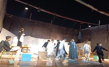 "حتة ديكور" و"أحيانا نتقدم إلى الخلف" ضمن عروض نوادي المسرح بإقليم وسط الصعيد الثقافي 