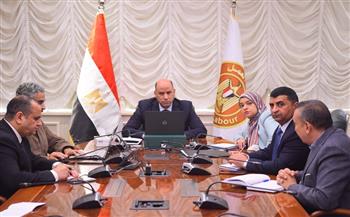 وزير العمل يعقد اجتماعا مع مكاتب التمثيل العمالي في الخارج لمتابعة أوضاع العمالة المصرية