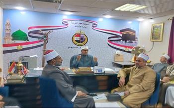 مدير أوقاف سوهاج يعقد اجتماعًا موسعًا لمتابعة خطة العمل الدعوي خلال شهر رمضان