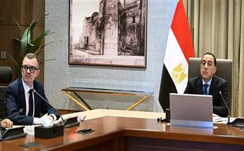 رئيس الوزراء يلتقي وزير التخطيط لاستعراض ملامح خطة التنمية الاقتصادية والاجتماعية للعام المالي المقبل