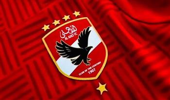 من «القناص وسام» إلى «لغز كامويش»  «المهاجم الهداف»..  أزمة تضرب الأهلى