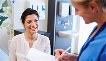 للمرأة..ظهور الشعر في أماكن غير معتادة..دلالة على هذه المشكلة الصحية