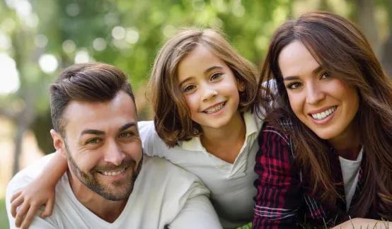 للآباء.. مهارات تساعد في تنظيم مشاعر الأطفال وتعزيز ذكائهم العاطفي