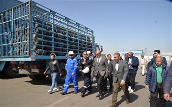 محافظ أسيوط يتفقد مصنع البوتاجاز بجحدم استجابة لشكاوى المواطنين