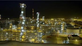 إغلاق مصفاة في الرويس بالإمارات كإجراء احترازي بعد هجوم بطائرات مسيرة