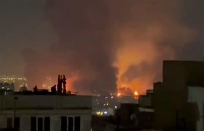 أ ف ب: 3 انفجارات تهز طهران