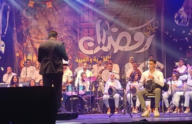بمسرح كامل العدد.. فرقة الأنفوشي للإيقاعات الشرقية تتألق في ختام ليالي رمضان بالإسكندرية