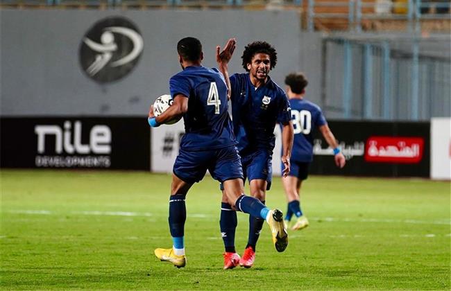الدوري الممتاز.. الزمالك يتأخر أمام إنبي بهدف أحمد العجوز