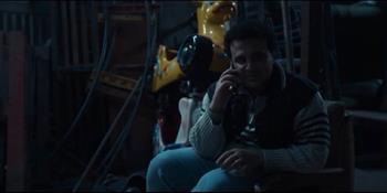 أحمد رضوان صحفي متخفٍ داخل شبكة تجارة الأعضاء في مسلسل عرض وطلب