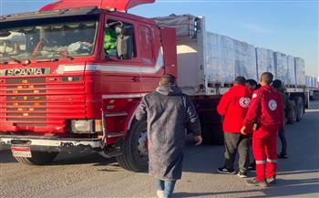 الهلال الأحمر: قافلة "زاد العزة" 154 تتضمن أطنانًا من المساعدات الإنسانية الشاملة